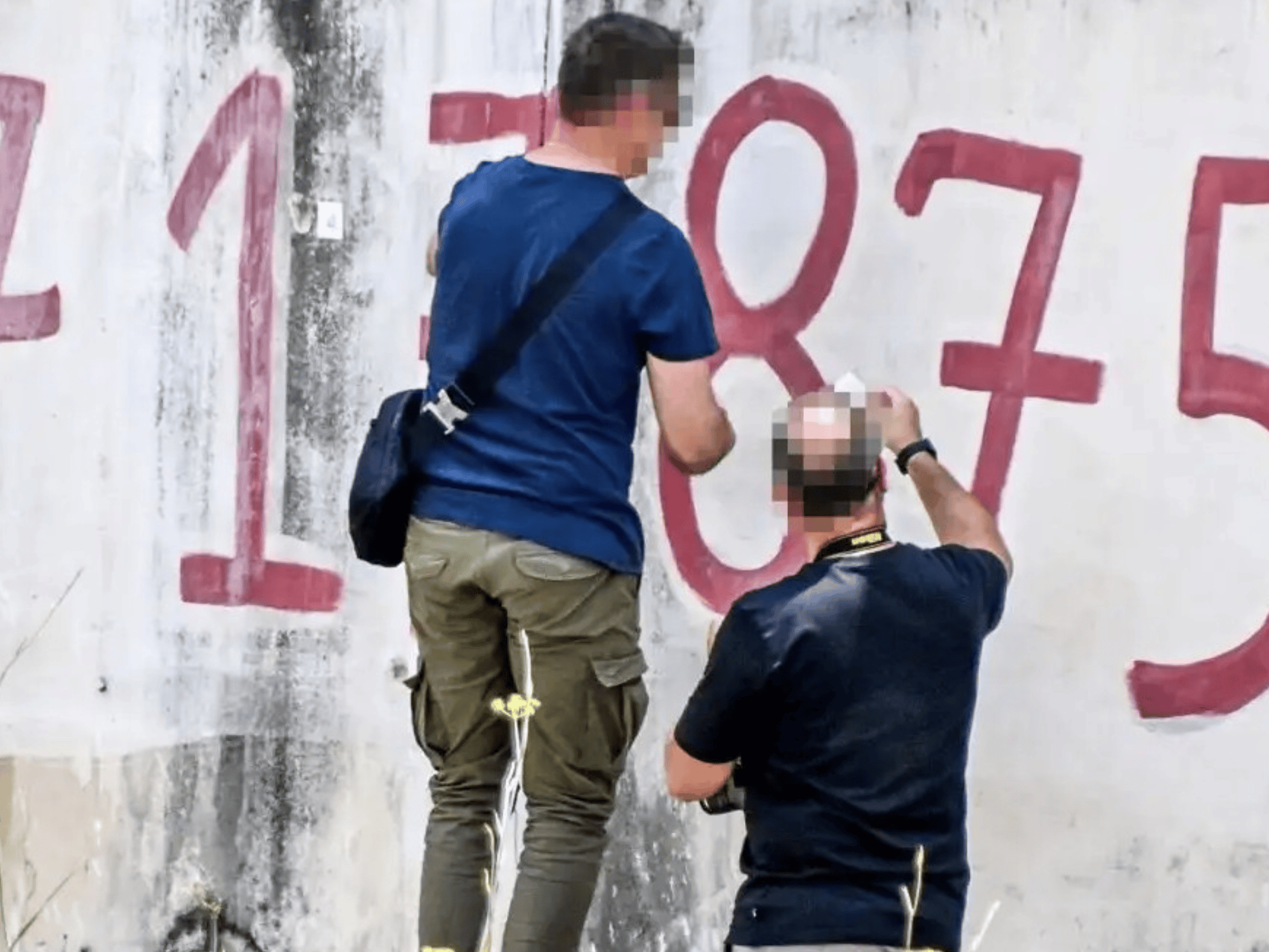 Αστυνομικοί στο σημείο του αιματηρού περιστατικού στο Άργος / ΒΑΣΙΛΗΣ ΠΑΠΑΔΟΠΟΥΛΟΣ / EUROKINISS